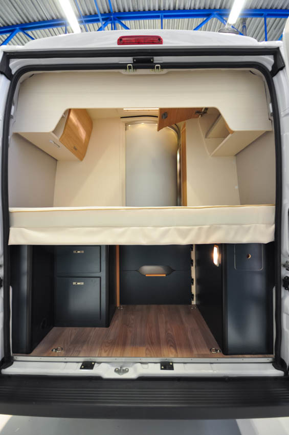 Knaus BoxLife 540 MQ posteriore letto e garage