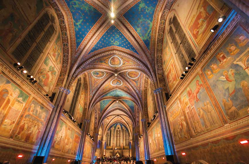 Umbria-Assisi-Basilica di San Francesco d_Assisi-Interno-affreschi di Giotto
