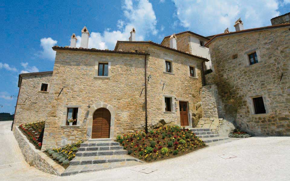 20211029-Molise-Castel-del-Giudice-Stalle-borgo-rurale-trasformate-in-albergo-diffuso