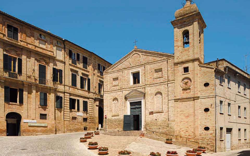 20211111-Marche-Recanati-Piazzetta-Sabato-del-Villaggio