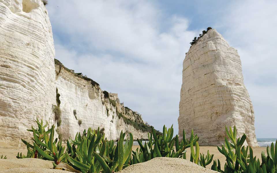 20211130-Puglia-Gargano-Roccione-del-Pizzomunno