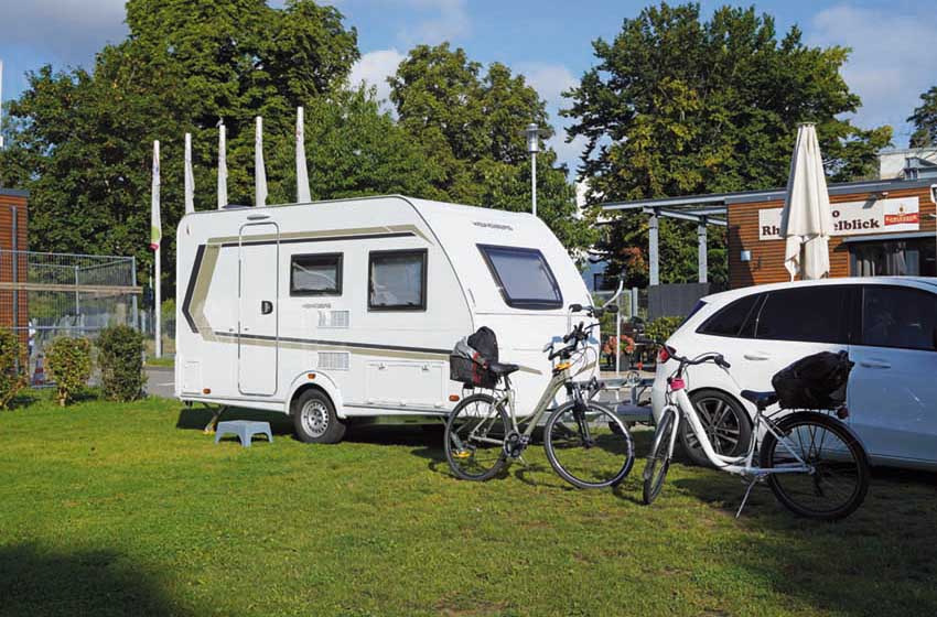 2022-05-27-Germania-Valle-del-Reno-Coblenza-Knaus-Campingpark