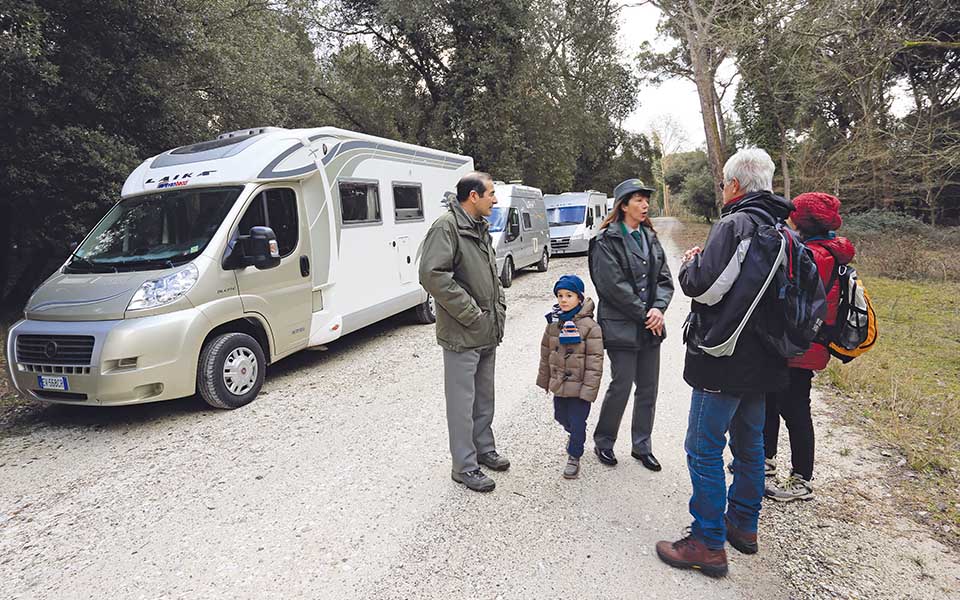 20220208_equipaggi-in-camper-a-San-Rossore_