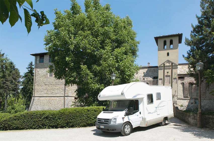 camper fuori le mura