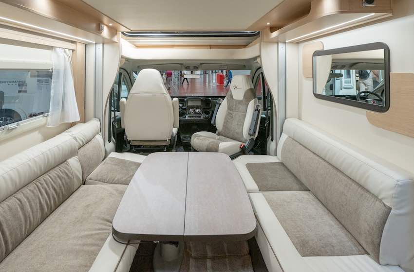 Autostar Performance P 600 dinette