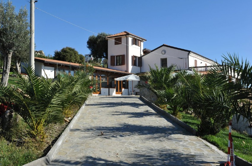 Agriturismi-Basilicata-Tenuta Fortunato-ingresso