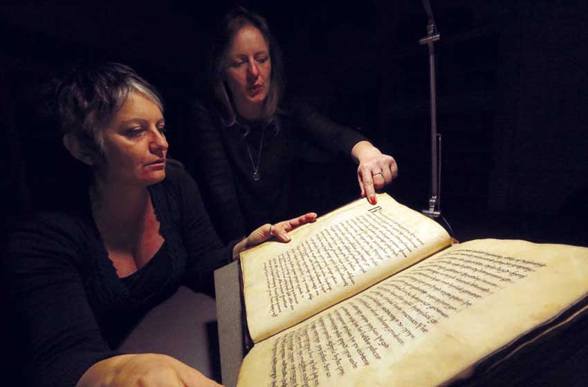 Piemonte-Vercelli-Museo del Tesoro del Duomo-Libro di Vercelli
