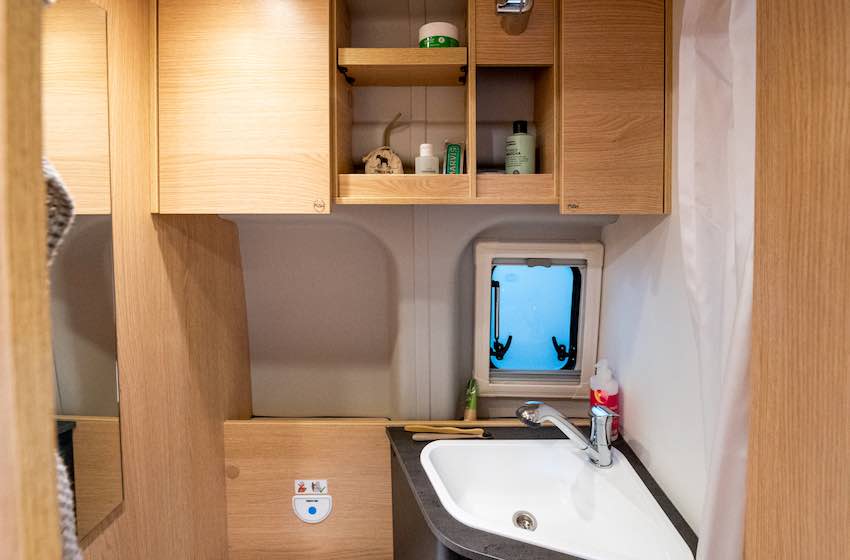 Sunlight Cliff 590 bagno