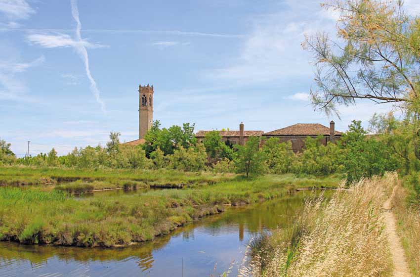 Veneto-Laguna di Venezia-Lio Piccolo- le case e il campanile nel paesaggio lagunare
