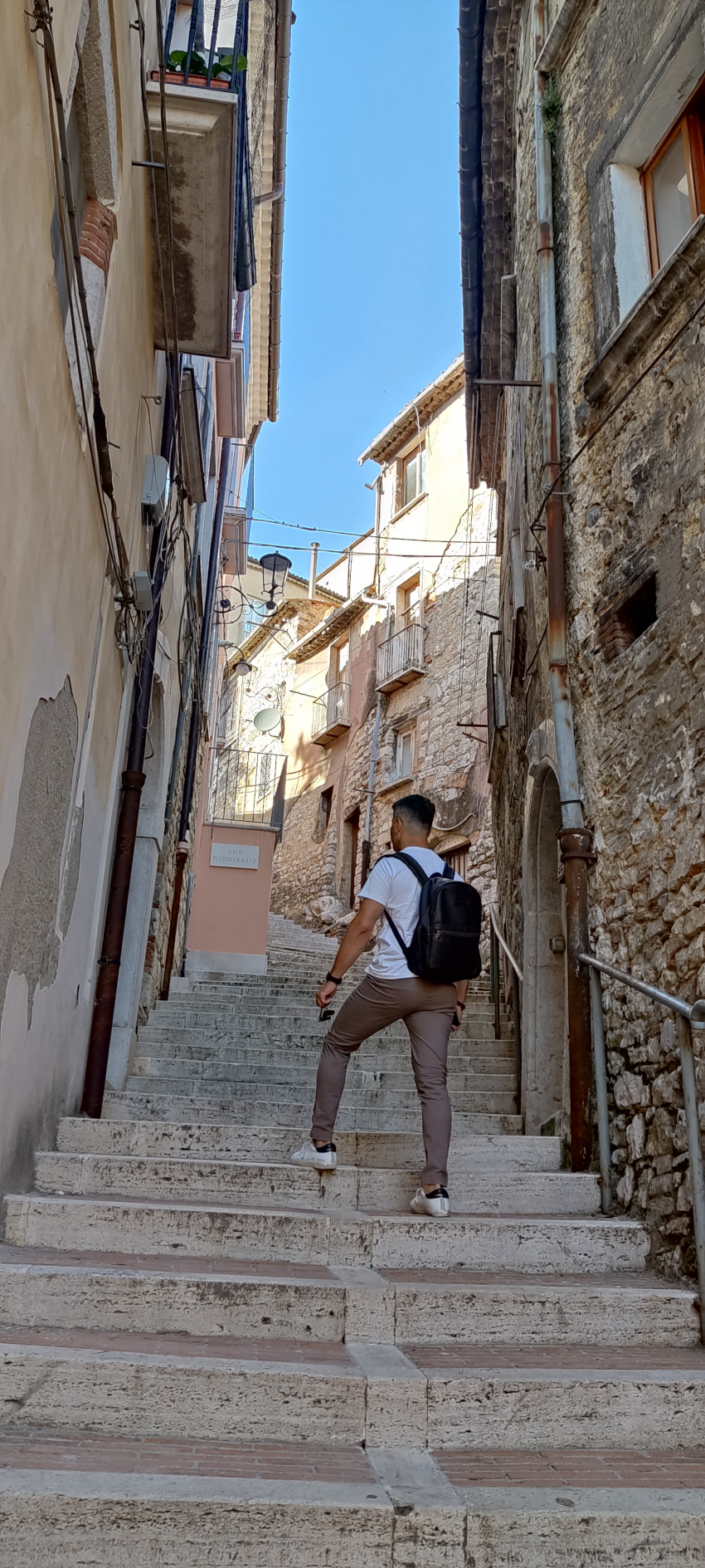 20230426-Molise-Campobasso-salita-al-castello