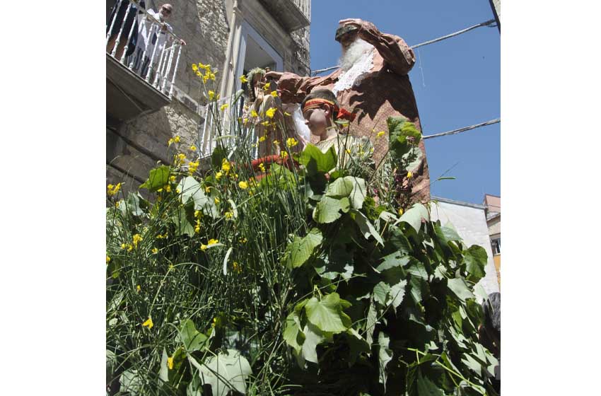 Molise-Campobasso-Corpus Domini-sfilata dei Misteri-Abramo