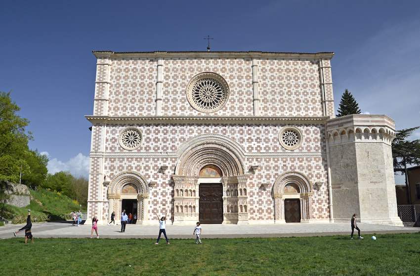 abruzzo l'aquila collemaggio