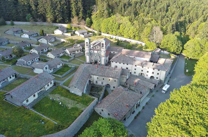 Toscana-Eremo di Camaldoli-Veduta aerea