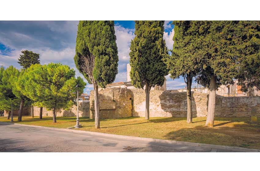 Marche-Fano-mura difensive