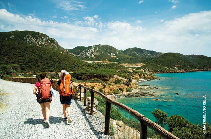 Sardegna-Cammino Minerario di Santa Barbara-escursionisti-Ph. Massimiliano Rella