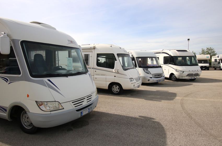 camper usati