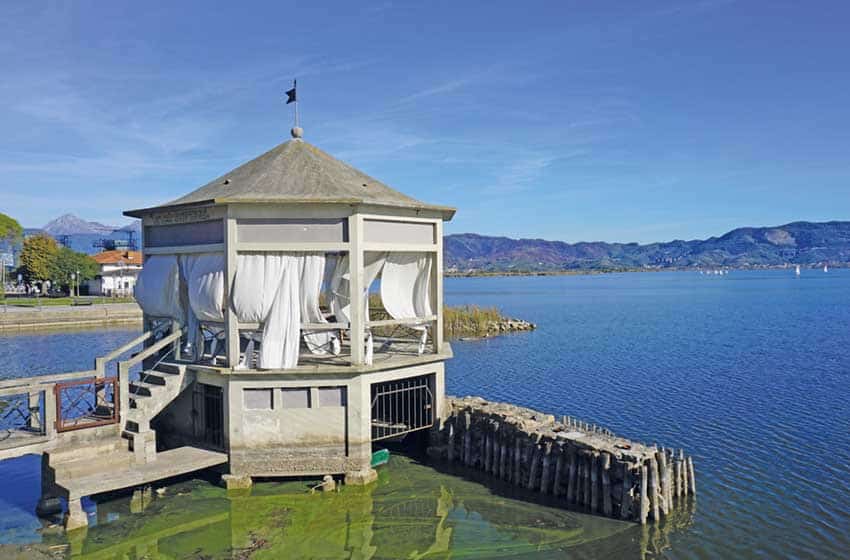 Toscana-Viareggio-Torre del Lago Puccini-AdobeStock_543950794