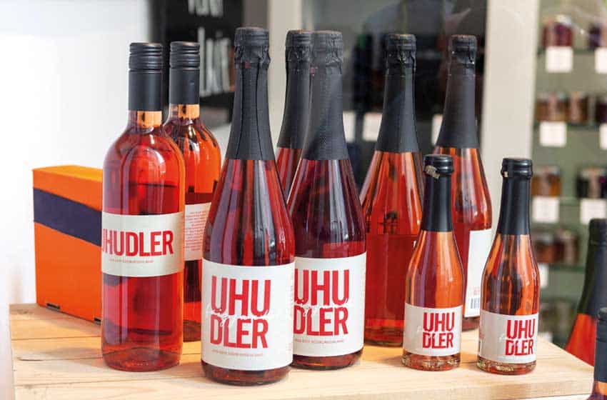 Il vino Uhudler, da noi conosciuto come "fragolino", ottenuto da uva americana
