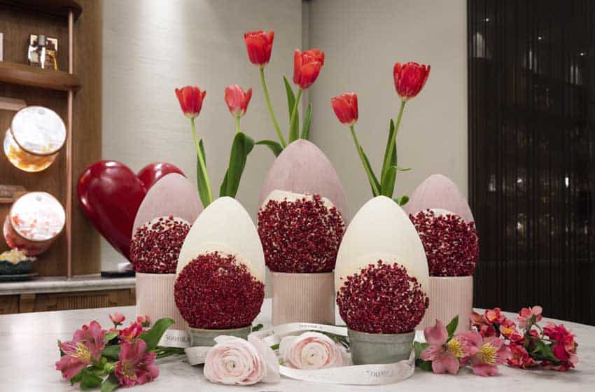 Puglia-Lecce-300mila-Pasqua-uova
