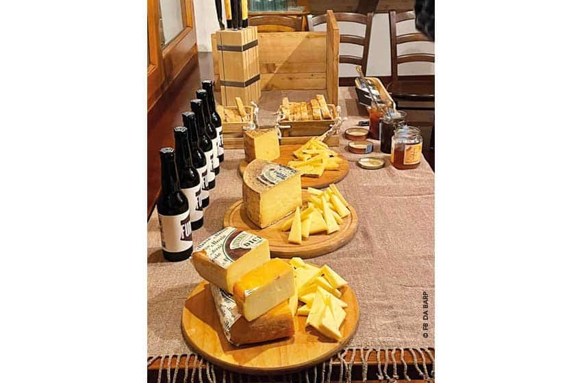 Piemonte-Val Formazza-Albergo Aalts Dorf-Formaggi-Ph. FB Da Barp