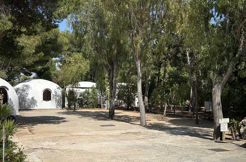 Sicilia-Egadi-Favignana-Campeggio Egad-bungalow