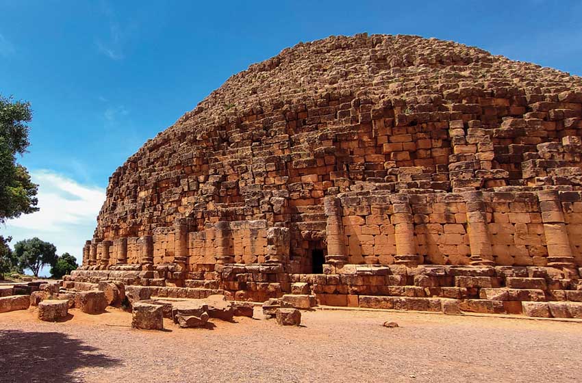 Algeria in camper: Mausoleo Reale di Mauretania