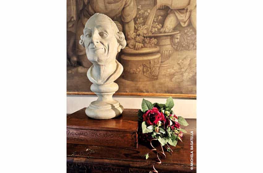 Cechia, un busto dedicato a Giovanni Casanova al castello di Duchcov
