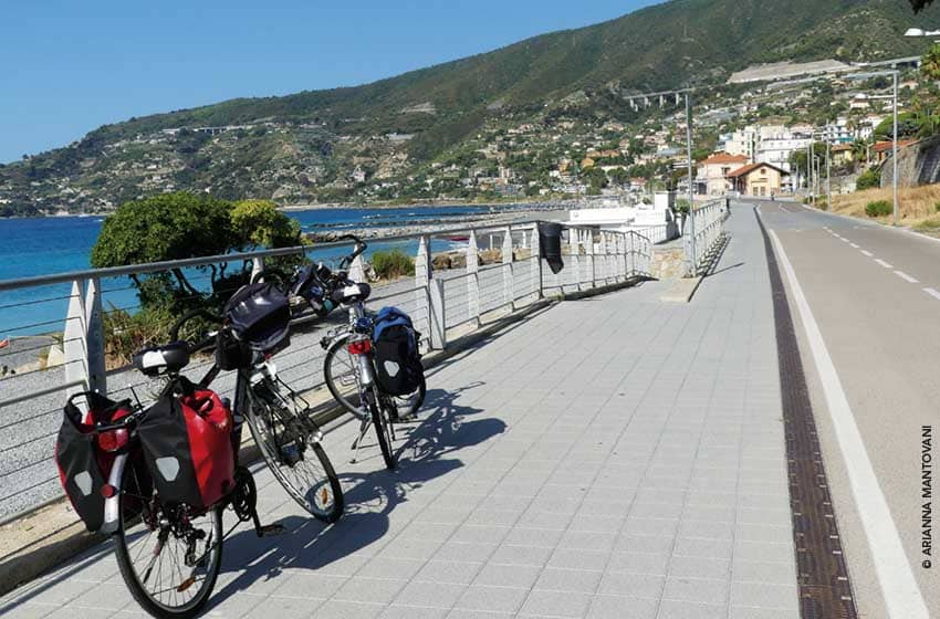 La Ciclovia Riviera dei Fiori a Ospedaletti