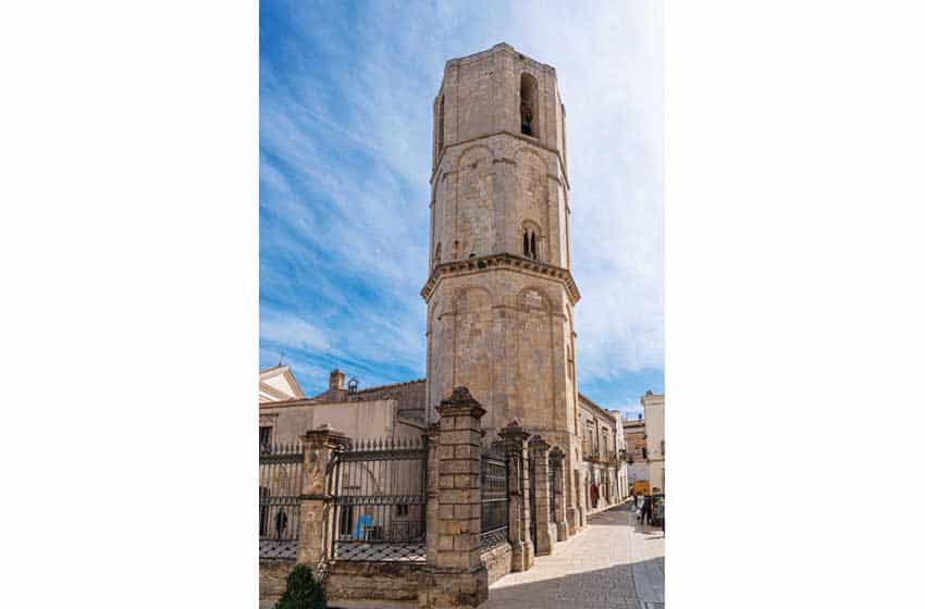 La torre del Santuario di San Michele Arcangelo a Monte Sant'Angelo