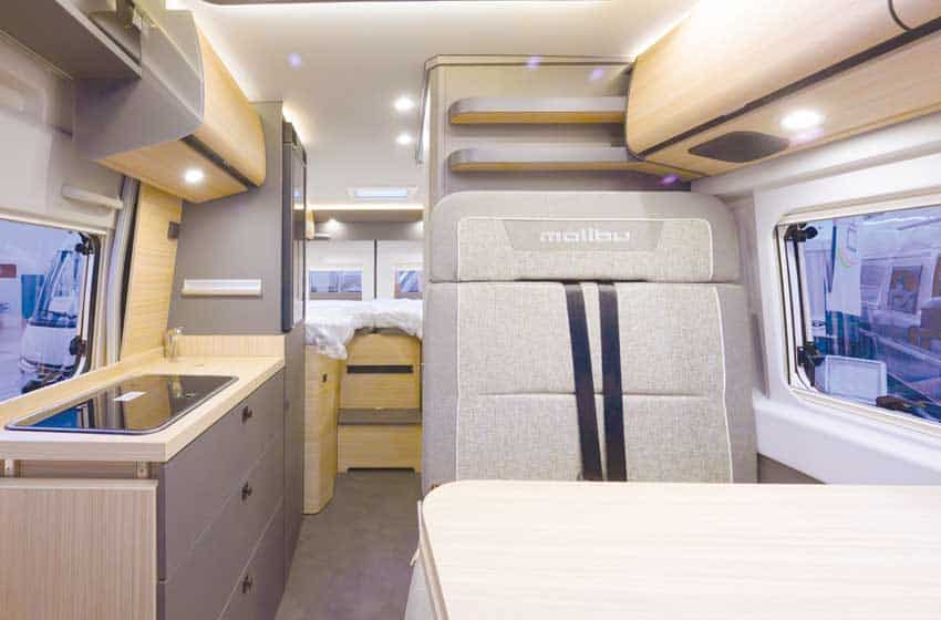 interno Malibu Van Comfort GT Skyview 640 LE