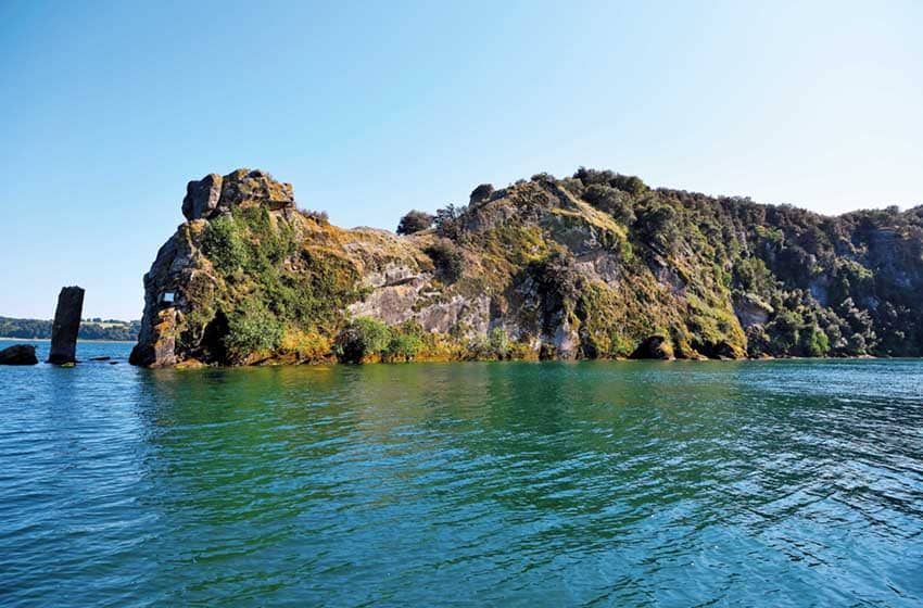 Isola Martana