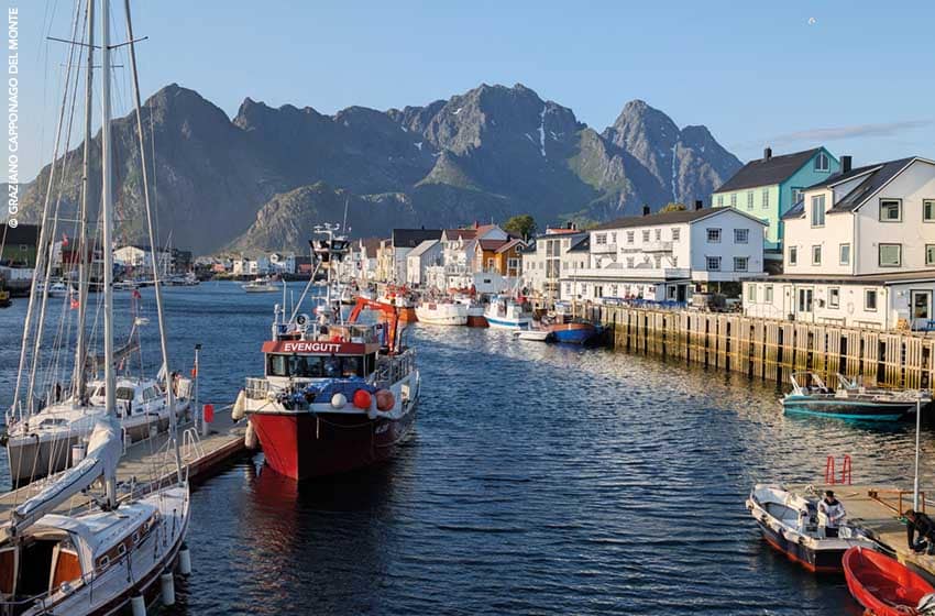 Norvegia: il porto di Henningsvær. Foto di Graziano Capponago del Monte