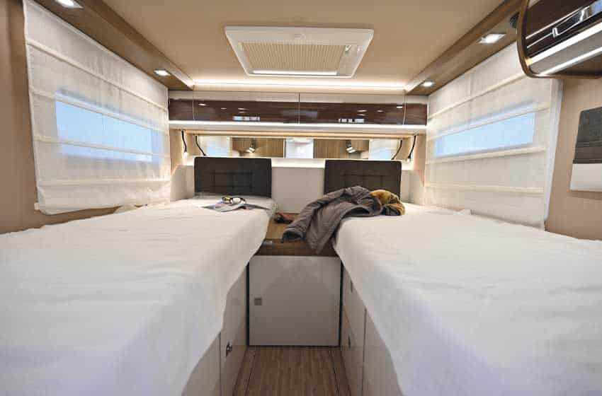letti gemelli motorhome Mobilvetta K-Yacht Tekno Line 86