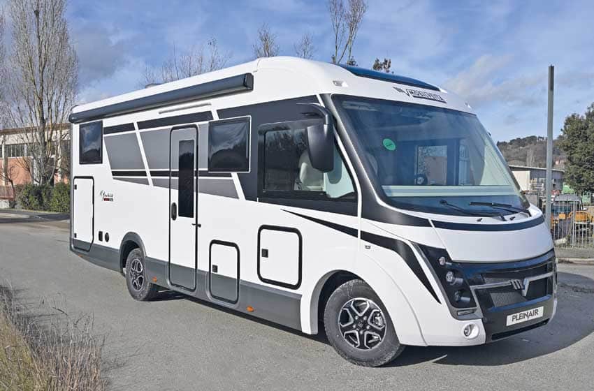 motorhome Mobilvetta K-Yacht Tekno Line 86 in sosta