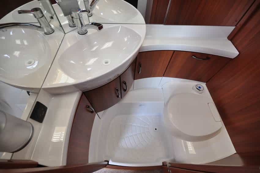 caravan usata Hobby Excellent 455 UF toilette
