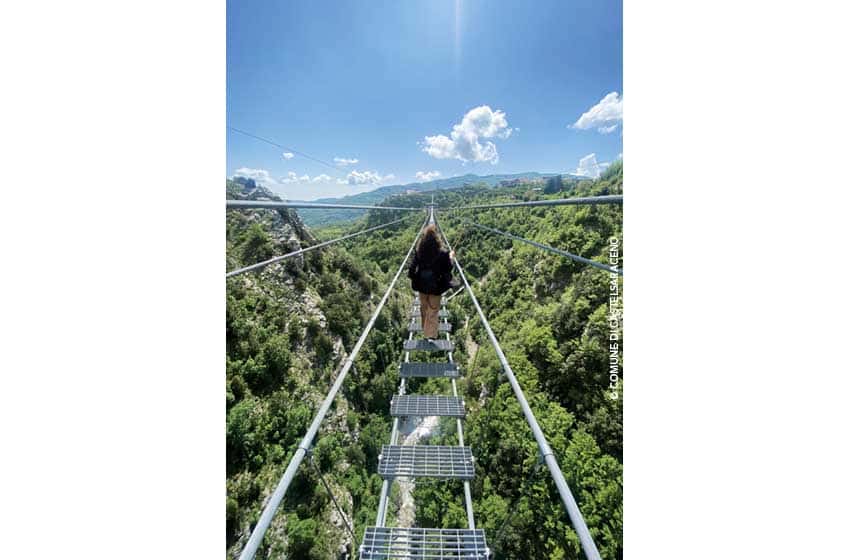 Basilicata-Castelsaraceno-Ponte tra i due parchi-Ph. Comune di Castelsaraceno