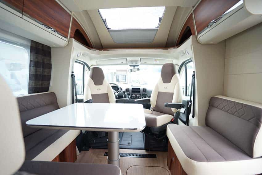 Living Adria Matrix 670 SL Usato