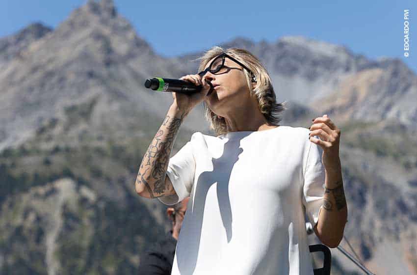 Piemonte-Val di Susa-Borgate dal vivo-Malika Ayane-