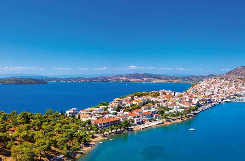 Grecia, Pepolonneso orientale: La cittadina costiera di Hermioni