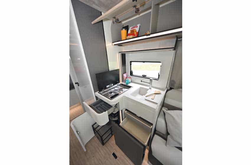 cucina motorhome Arca America New Deal H 740 GLC 