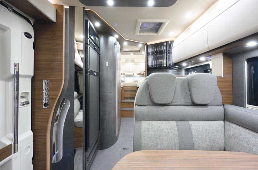 Carthago chic c-line I 4.9 LE interni