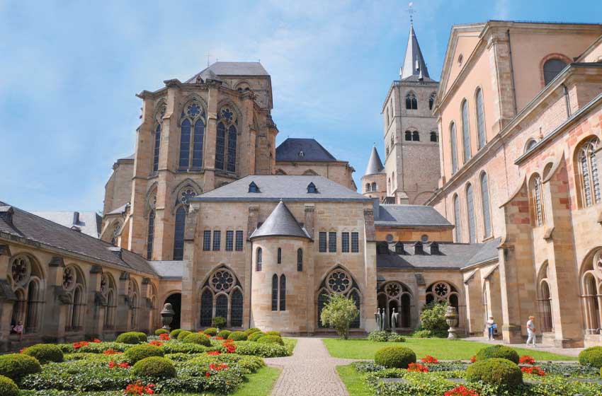 Trier-la-grande-piazza-del-mercato