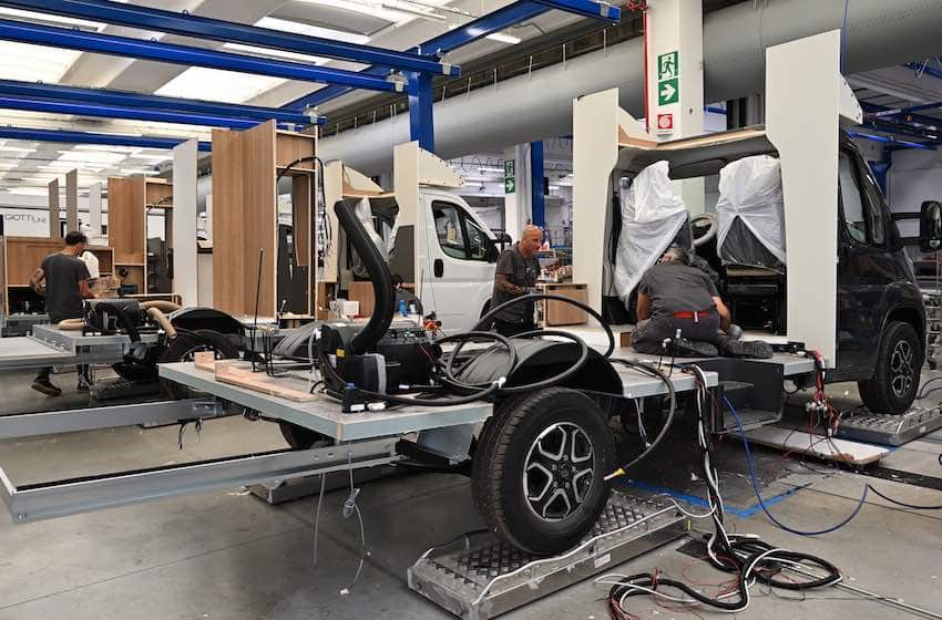 giottiline costruzione camper